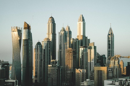 IT engineer needs to know to move to Dubai